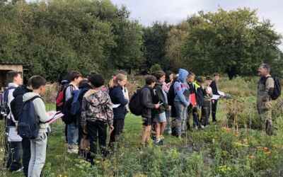 LES ELEVES DE 6EME A LA FERME PEDAGOGIQUE